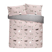 Load image into Gallery viewer, Pink bedspread with cat pattern and matching pillowcases on a white background
