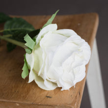 Load image into Gallery viewer, Traditional White Rose Single Stem
